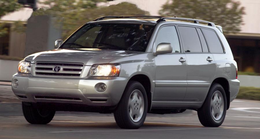  Toyota Highlander 2004 года  (фото 32 из 40)